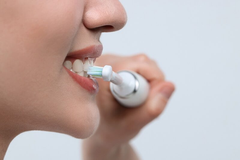 راهنمای انتخاب مسواک مناسب