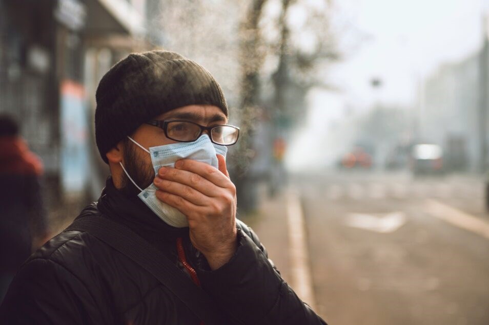 وضعیت هوای تهران ۱۴۰۲/۰۴/۲۳؛ تنفس هوای “ناسالم برای گروه‌های حساس” در یک روز تعطیل