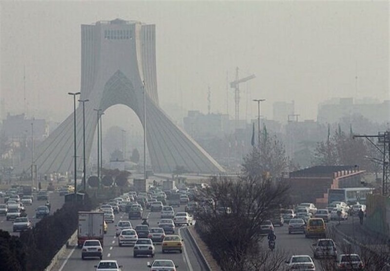 وضعیت هوای تهران ۱۴۰۲/۱۲/۰۴؛ همچنان در مدار “ناسالم برای گروه‌های حساس”