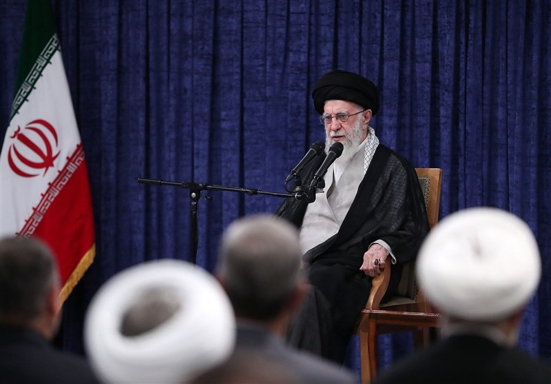 امام خامنه‌ای: یقه جنایتکار نباید رها شود/ همه باید اتحاد ملی را حفظ کنند