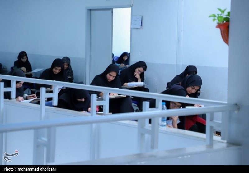 امتحانات دانشگاه‌های علوم پزشکی حضوری برگزار می‌شود