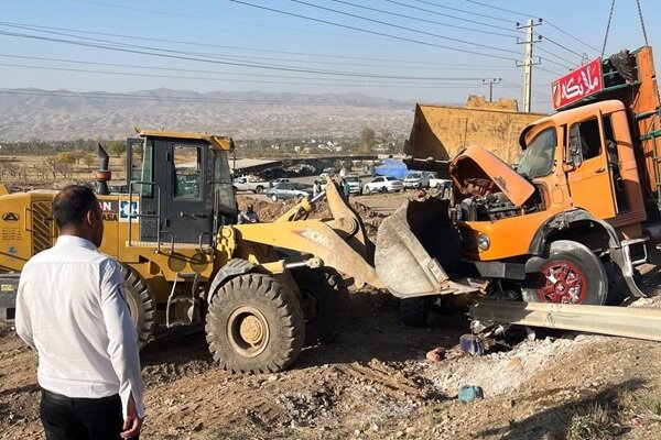 ۲۳ مصدوم و دو فوتی در تصادف زنجیره‌ای محور دماوند–فیروزکوه