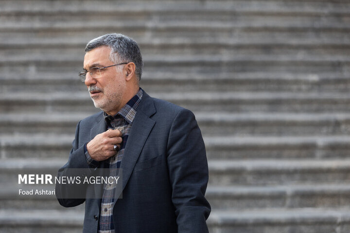 وزیر بهداشت به مجلس فراخوانده شد