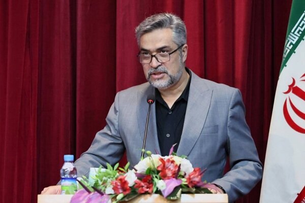 بازدید مدیرکل مرکز روابط‌عمومی وزارت بهداشت از مرکز انتقال خون تهران