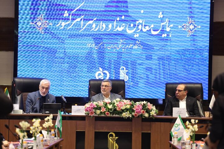 هشدار ظفرقندی نسبت به تغییر ارز دارو و تجهیزات